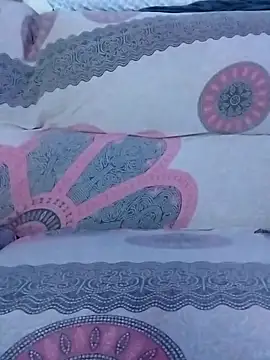 LoGaNfree88 online show from December 2025 01:04:02 AM