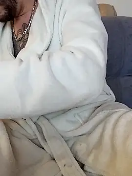 LoGaNfree88 online show from December 2025 04:28:02 AM