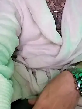 LoGaNfree88 online show from March 2026 01:12:01 AM