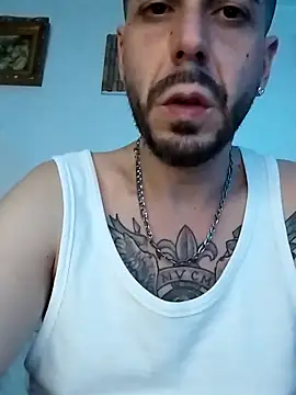 LoGaNfree88 online show from October 2025 12:11:01 AM
