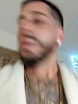 LoGaNfree88 online show from November 2025 11:52:02 PM