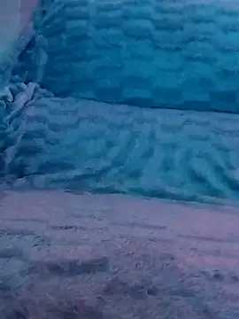 LoGaNfree88 online show from April 2026 01:09:02 AM