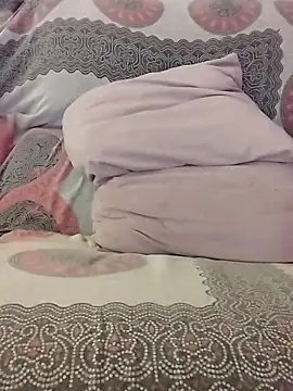 LoGaNfree88 online show from October 2025 01:37:02 AM