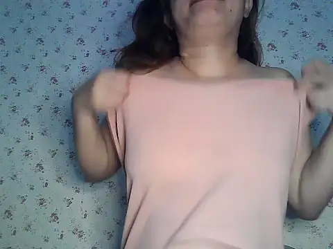 Sachi05 online show from April 2026 10:00:02 PM