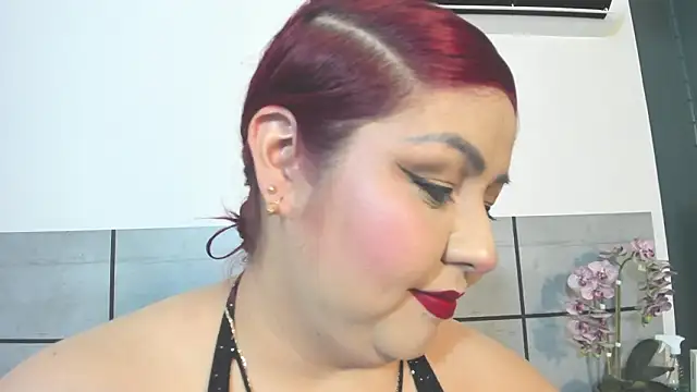 EmmaSmith2 online show from March 2026 02:45:01 AM