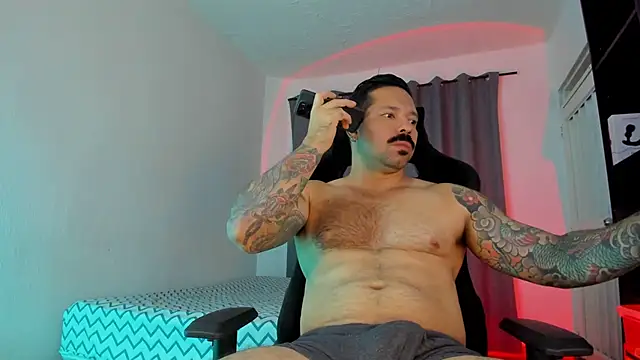 Pierre Vidal online show from December 2025 10:31:01 PM