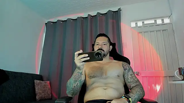 Pierre Vidal online show from November 2025 02:32:01 PM