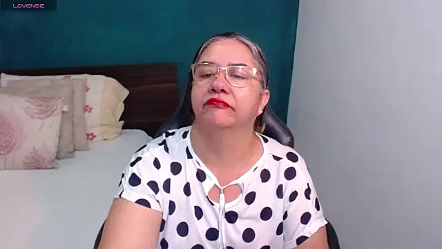 scaelettdubois online show from March 2026 12:47:02 AM