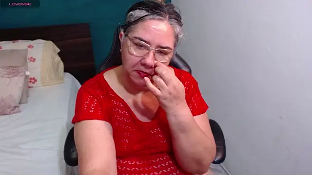 scaelettdubois online show from March 2026 02:04:02 AM