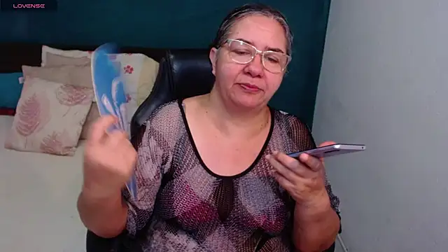 scaelettdubois online show from May 2026 01:13:02 AM