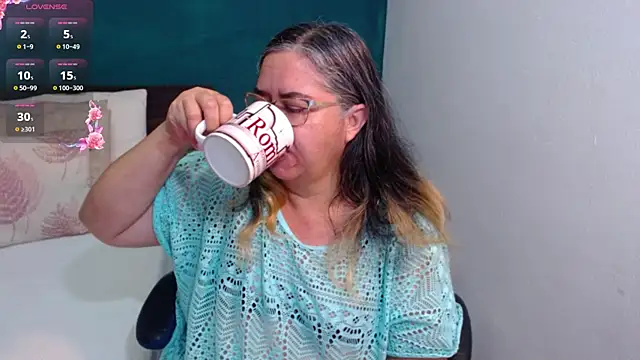 scaelettdubois online show from February 2026 12:48:02 PM