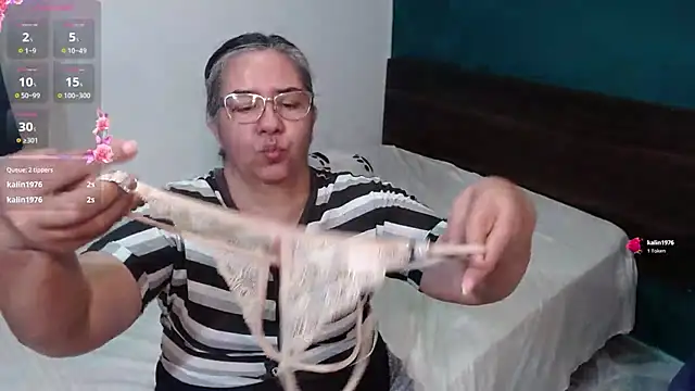 scaelettdubois online show from December 2025 04:47:01 AM