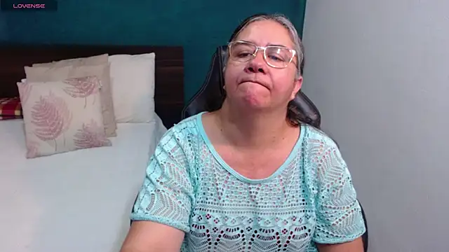 scaelettdubois online show from February 2026 01:35:02 AM