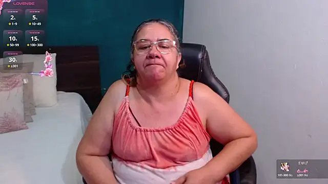 scaelettdubois online show from February 2026 01:25:02 AM