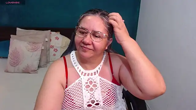 scaelettdubois online show from May 2026 01:22:01 AM