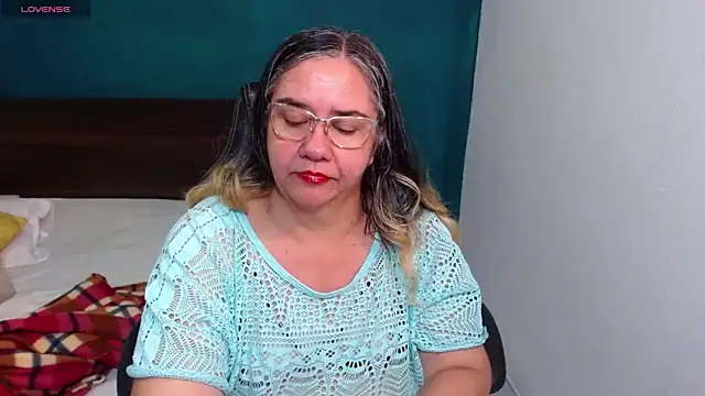 scaelettdubois online show from November 2025 12:00:01 AM