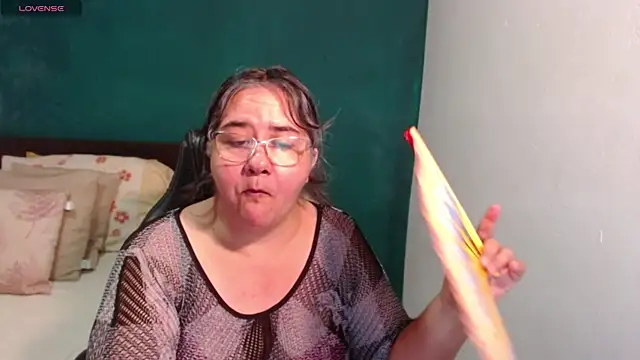 Snapshot of scaelettdubois chatting on July 2026 12:41:01 AM scaelettdubois online show from July 2026 12:41:01 AM