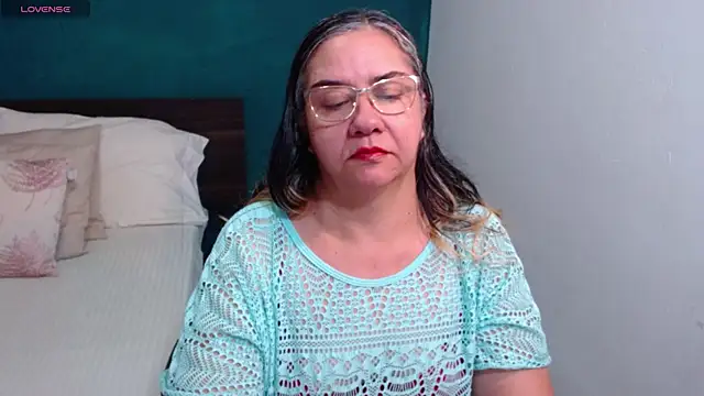 scaelettdubois online show from January 2026 12:25:01 AM