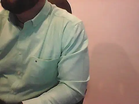 Kalel17073 online show from June 2026 05:43:01 PM