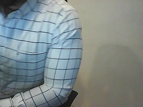 Kalel17073 online show from June 2026 03:43:01 PM