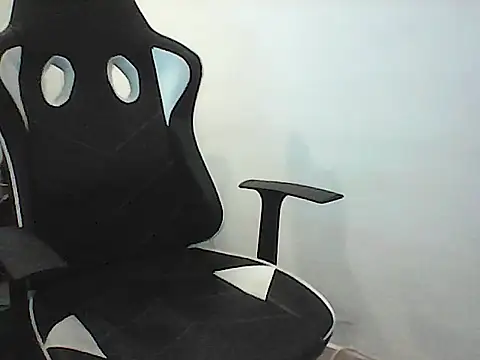Kalel17073 online show from June 2026 04:12:01 PM