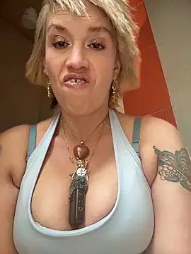 sexymarilyncolombia online show from April 2026 01:04:02 PM