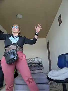 sexymarilyncolombia online show from April 2026 03:51:01 PM