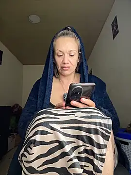 sexymarilyncolombia online show from March 2026 03:14:01 AM