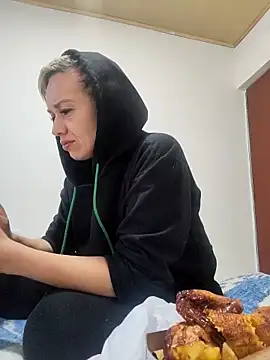 Snapshot of sexymarilyncolombia chatting on March 2025 10:22:02 PM sexymarilyncolombia online show from March 2025 10:22:02 PM