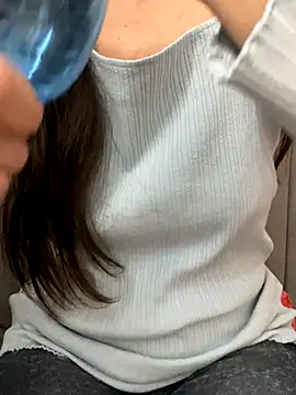 SHARONRodrig online show from November 2025 08:45:01 PM