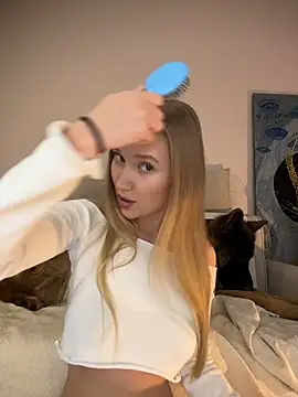 MariaTull online show from October 2025 09:14:02 PM