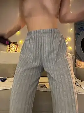 MariaTull online show from December 2025 05:50:02 PM