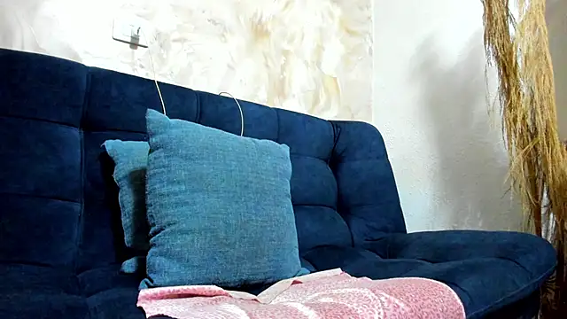 tiffanystonne online show from March 2026 01:12:02 PM