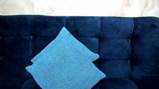 tiffanystonne online show from December 2025 02:08:02 PM