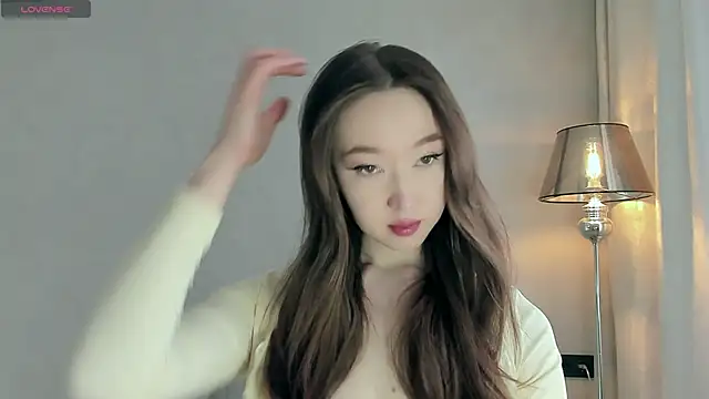  luna 022 online show from May 2026 04:49:01 AM