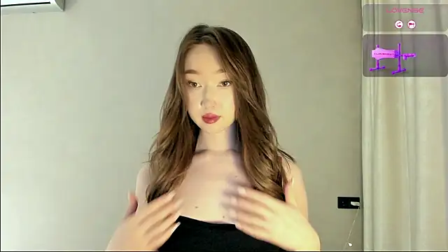  luna 022 online show from February 2026 12:17:02 PM