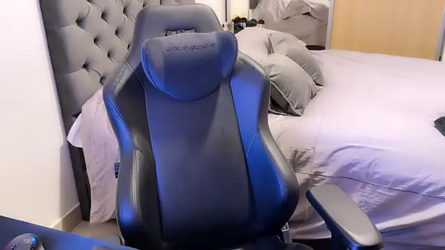 SasukeUhchiaa online show from February 2025 01:25:02 AM