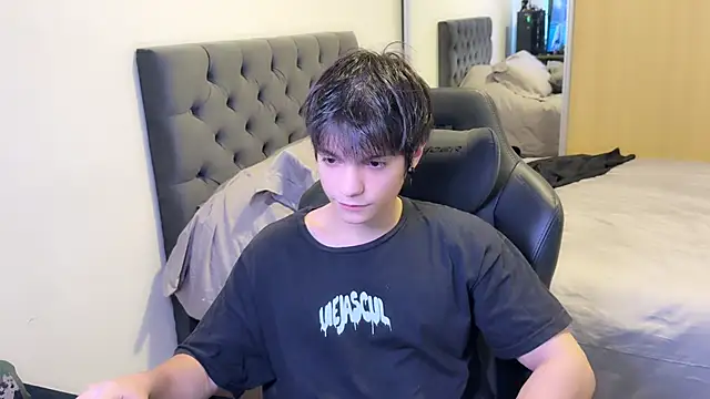 SasukeUhchiaa online show from March 2025 06:18:01 PM