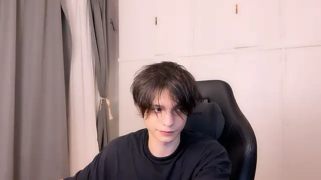 SasukeUhchiaa online show from March 2026 03:28:01 AM