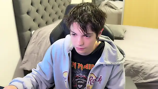 SasukeUhchiaa online show from February 2025 12:19:02 AM