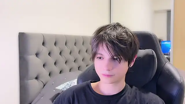 SasukeUhchiaa online show from January 2025 12:05:02 AM