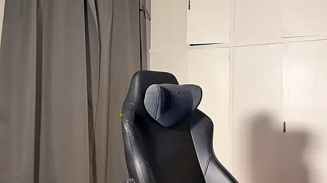 SasukeUhchiaa online show from February 2026 05:07:02 AM