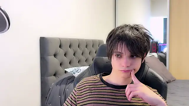 SasukeUhchiaa online show from January 2025 09:31:01 PM