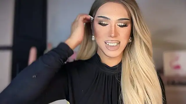 Ts glamxxxx online show from January 2026 11:42:01 PM