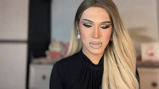 Ts glamxxxx online show from February 2026 12:32:02 AM