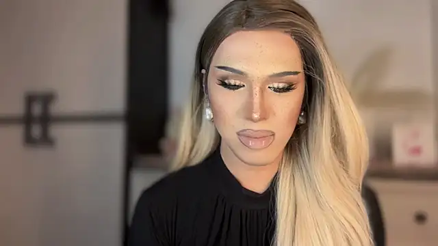 Ts glamxxxx online show from February 2026 03:04:02 AM