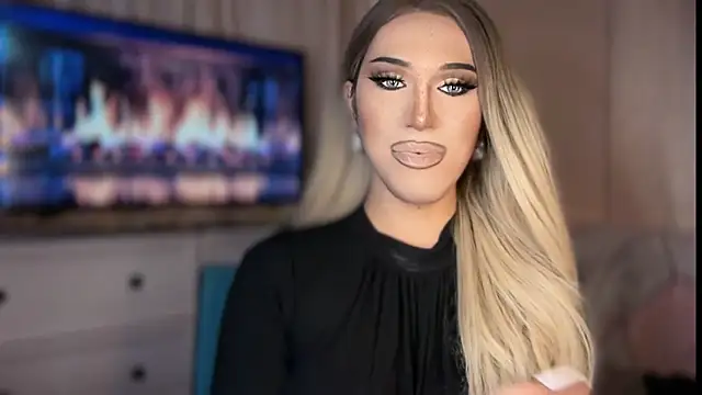 Ts glamxxxx online show from April 2026 11:28:01 AM