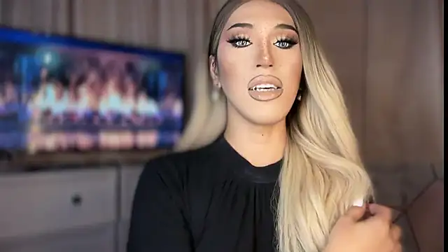 Ts glamxxxx online show from April 2026 11:23:02 AM