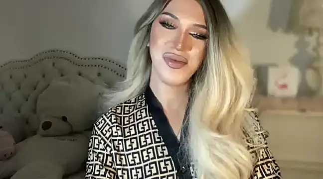 Ts glamxxxx online show from March 2025 06:44:01 AM