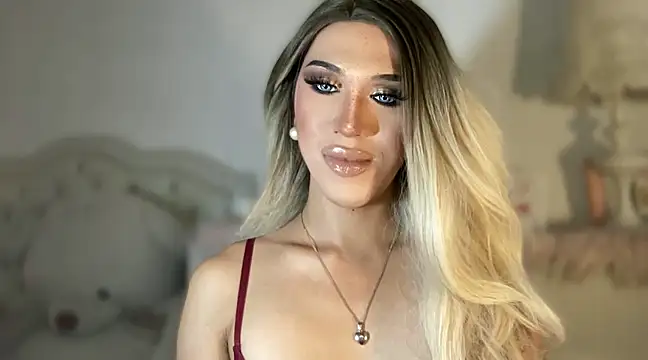Ts glamxxxx online show from March 2025 05:12:02 AM
